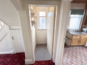 Photo 16- click for photo gallery